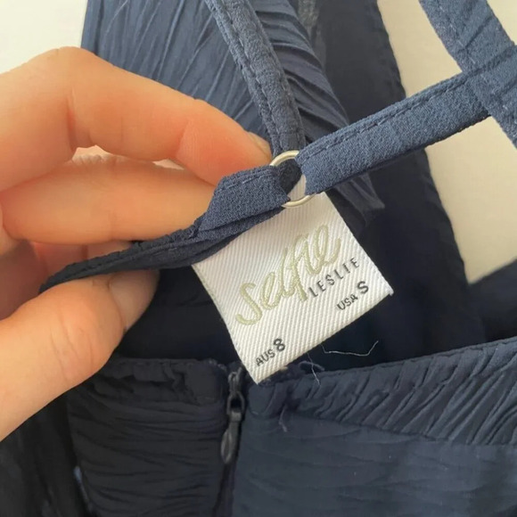 Selfie Leslie Greta Chiffon Layered Mini Dress Navy Blue Size Small - Picture 7 of 8